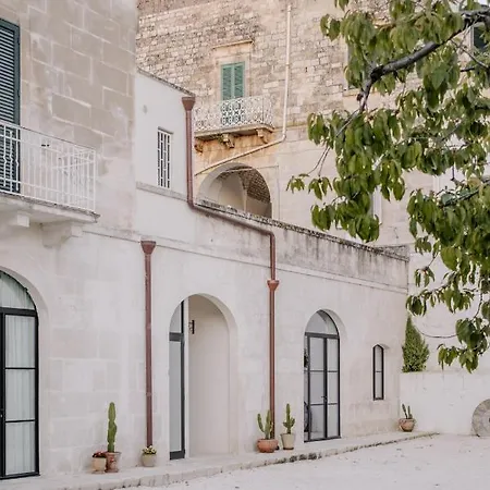 Palazzo Bergamotti * Ostuni